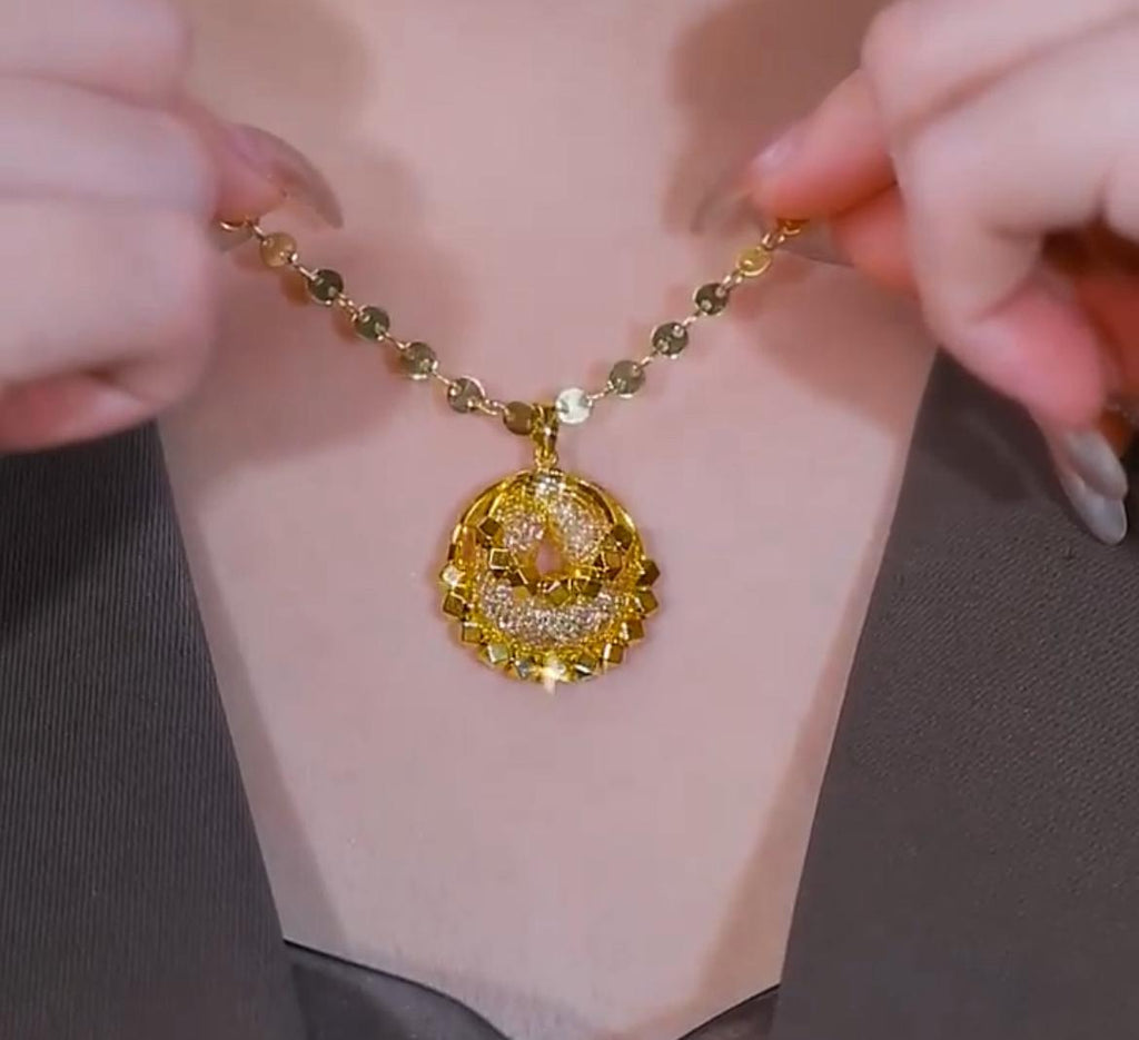 Gold Wire Mesh Zircon (18 k gold)