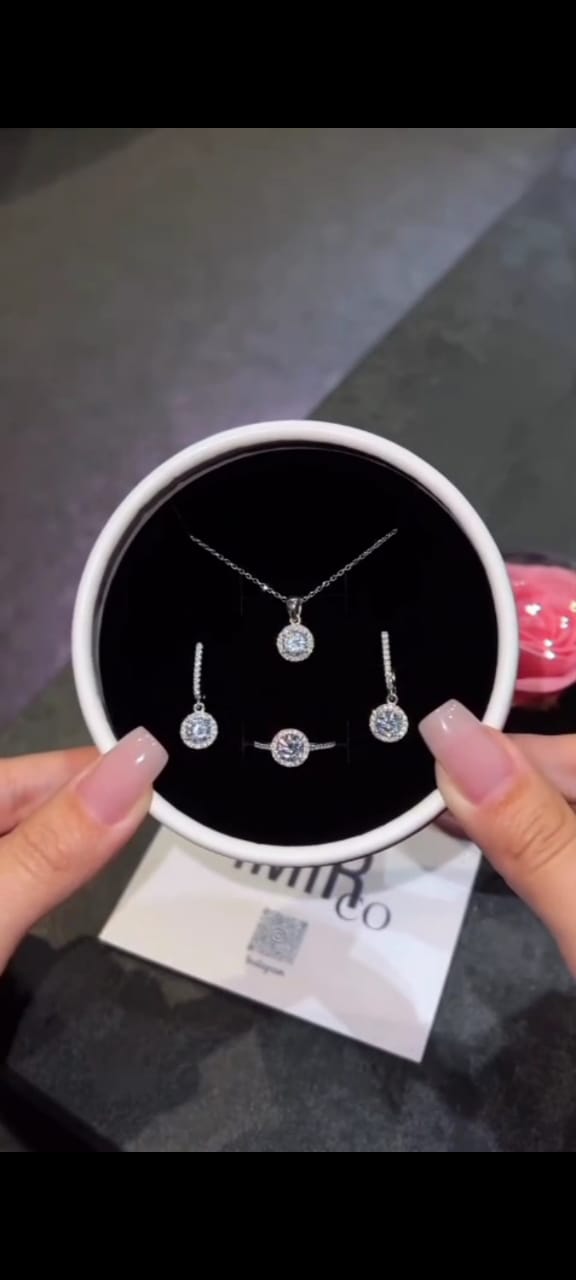 "Royal Elegance" Jewelry Set